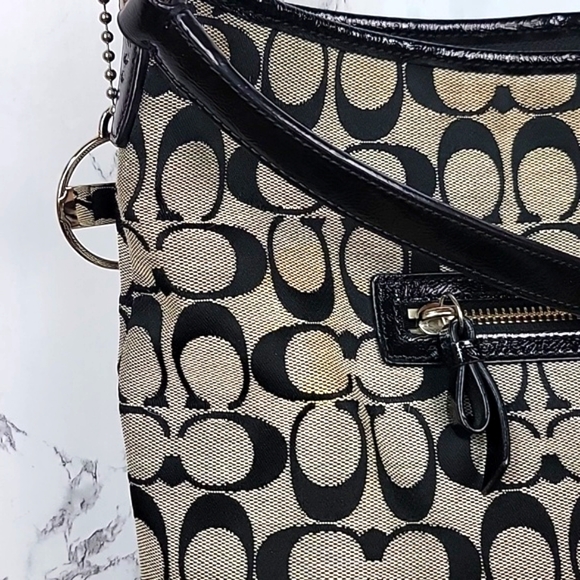 Vintage Authentic Coach Luxury Canvas Shoulder/ Crossbody Purse/Bag Black/Grey - Picture 5 of 16